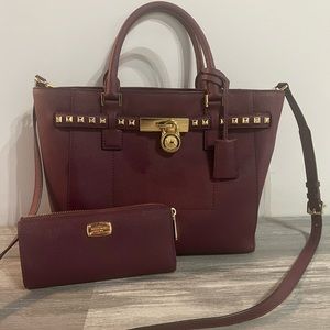 Michael kors plum bag and wallet